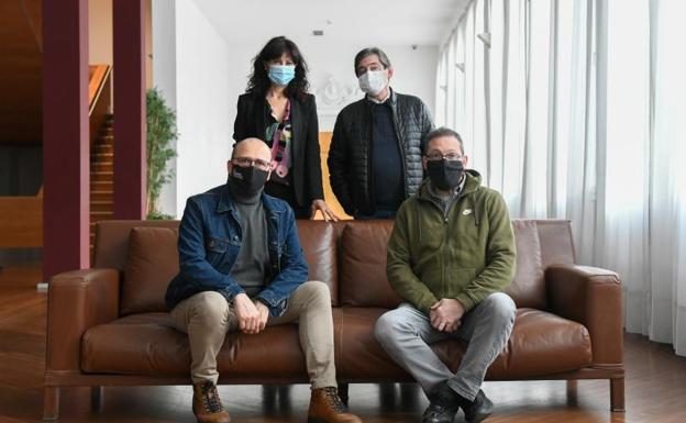 Ana Redodno, Chema Viteri, Javier Esteban y Alberto García, en el Teatro Calderón. 