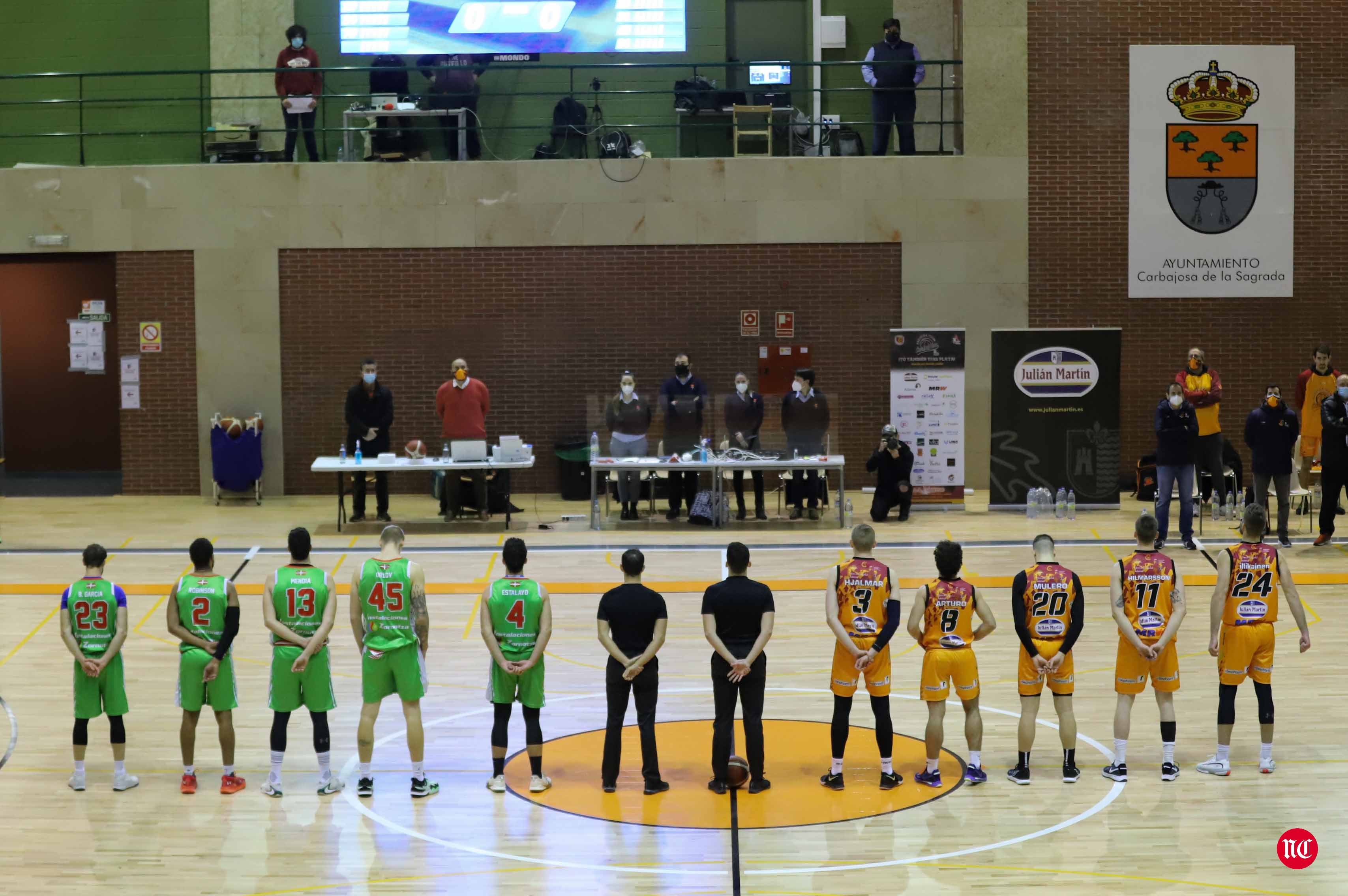 Fotos: El Zornotza pone fin a la imbatibilidad del Aquimisa Carbajosa en casa (75-87)