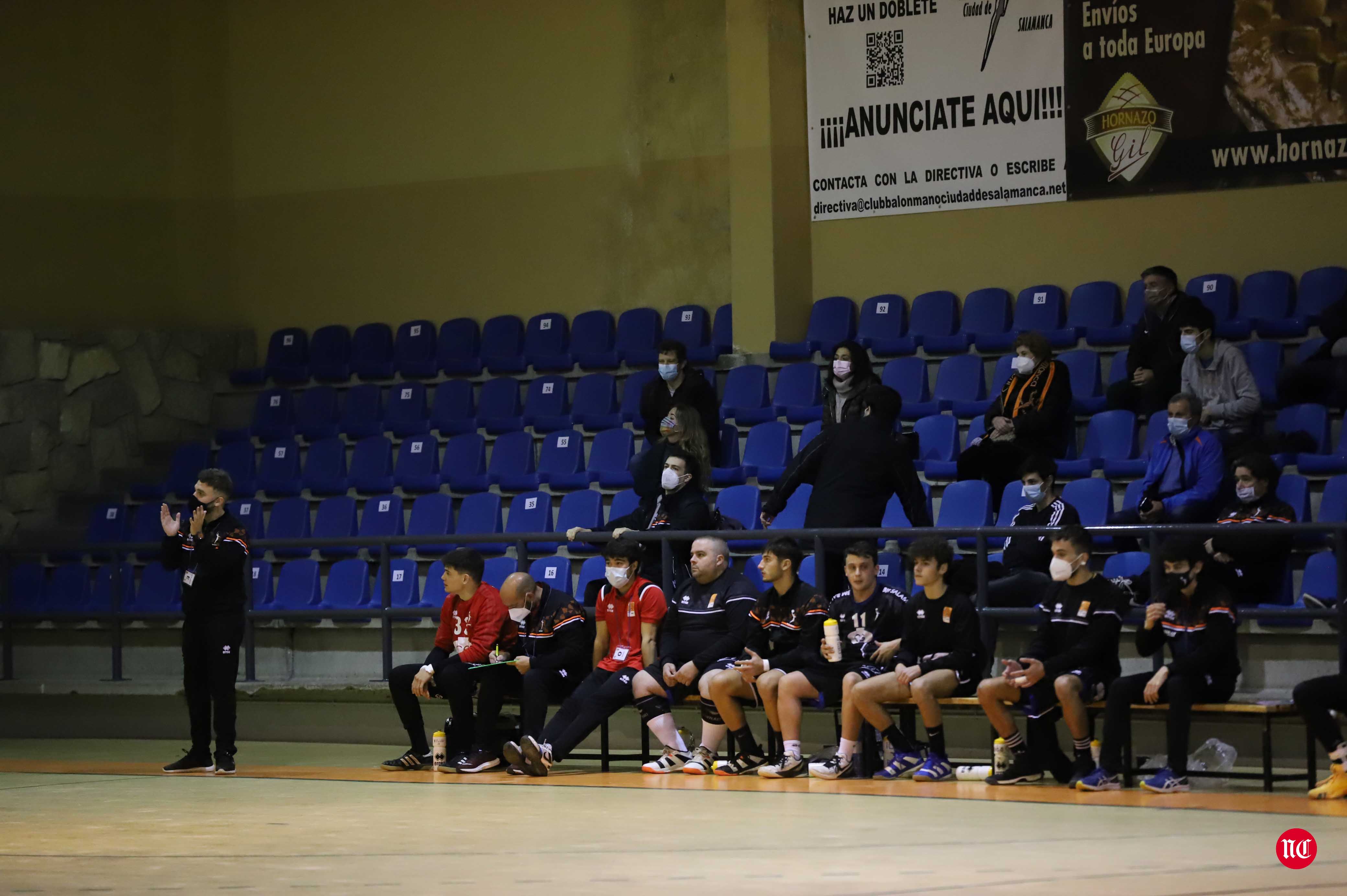 Fotos: BM Salamanca 13 - 22 BM Oviedo