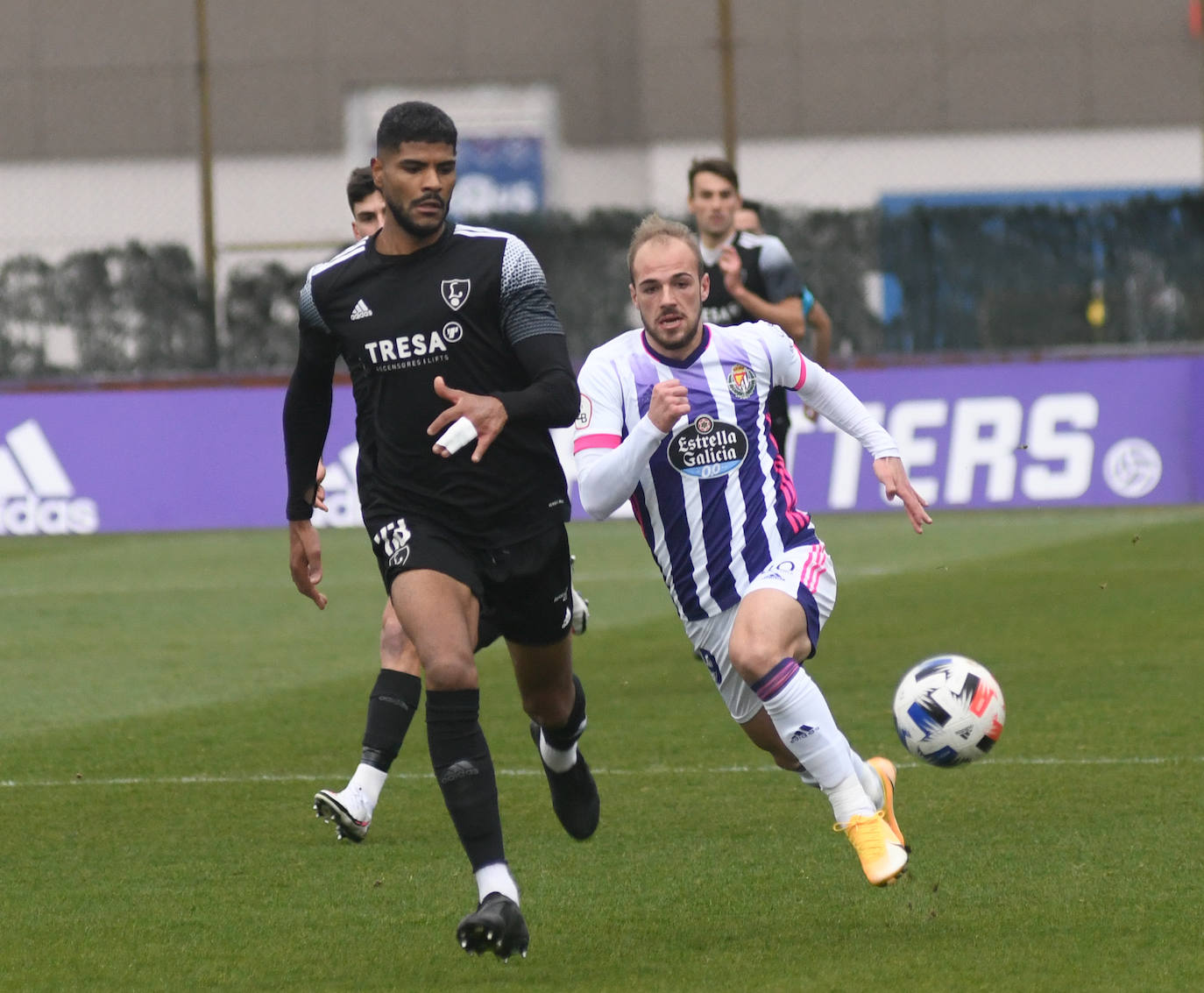 Fotos: Real Valladolid Promesas 0-1 Lealtad