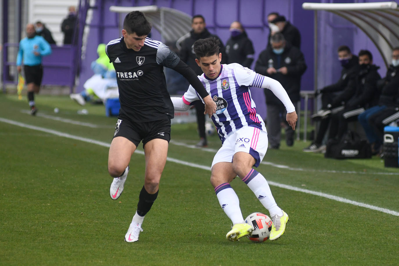 Fotos: Real Valladolid Promesas 0-1 Lealtad