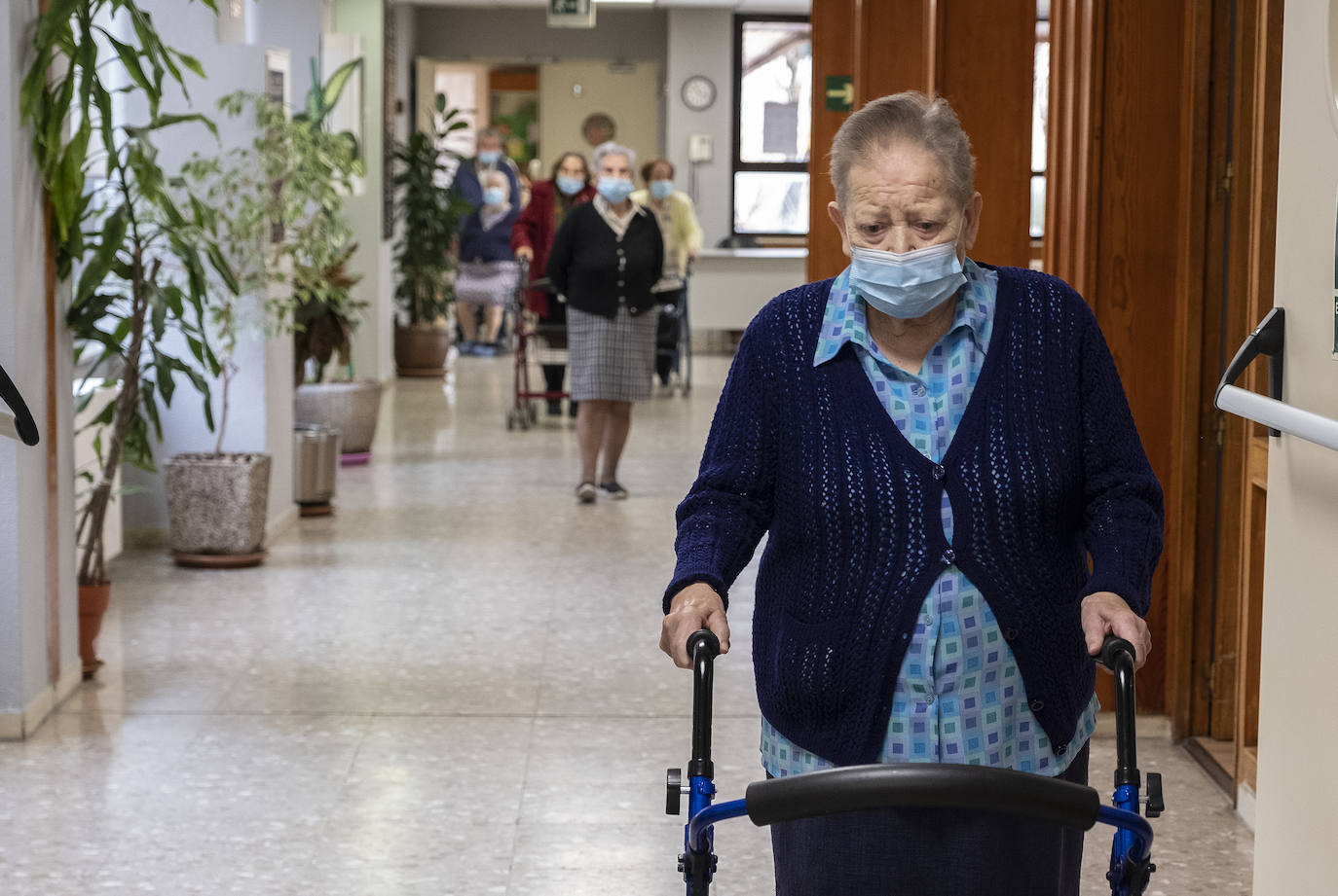 Fotos: Así se vive en la Residencia Cardenal Marcelo tras nueve meses de pandemia de coronavirus