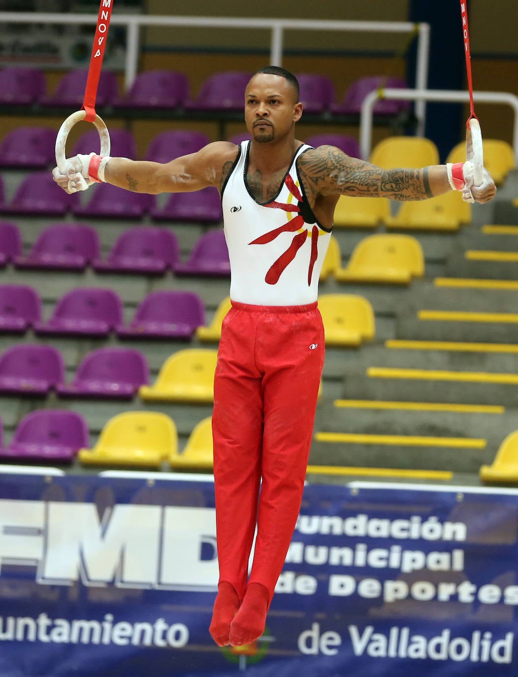 Fotos: Néstor Abad, campeón de España de gimnasia artística masculina
