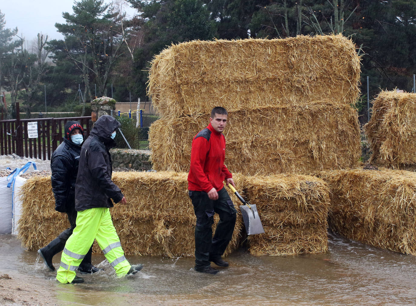 Inundaciones en la localidad segoviana de Navafría