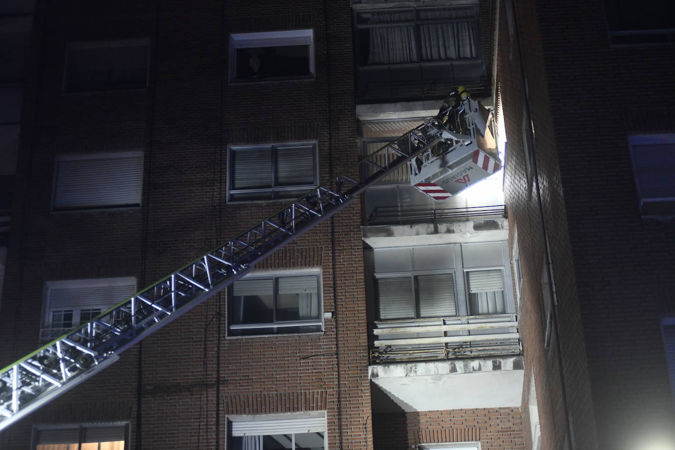Fotos: Incendio en la calle Italia de Valladolid