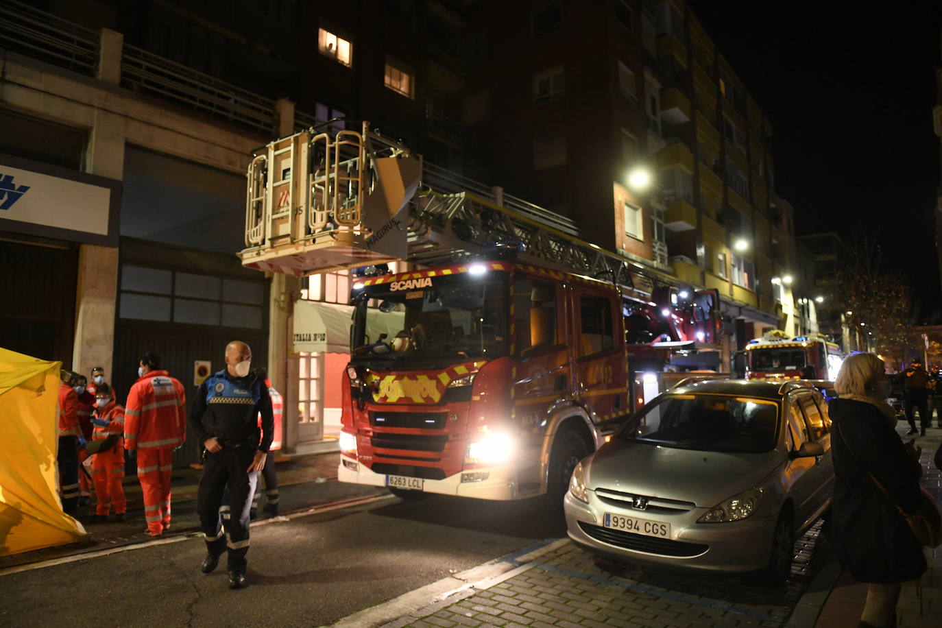 Fotos: Incendio en la calle Italia de Valladolid