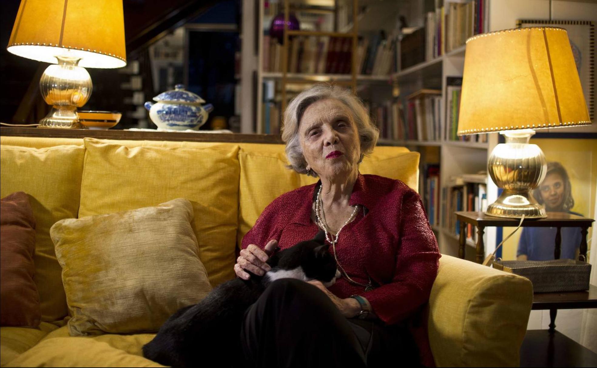 Elena Poniatowska.