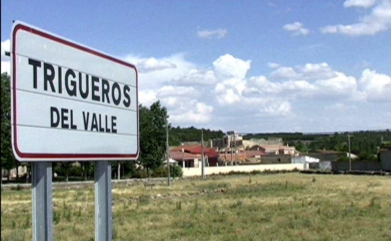 Cartel de entrada a Trigueros del Valle.