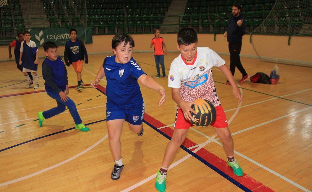 Participantes en el programa de Deporte Escolar de Segovia. 