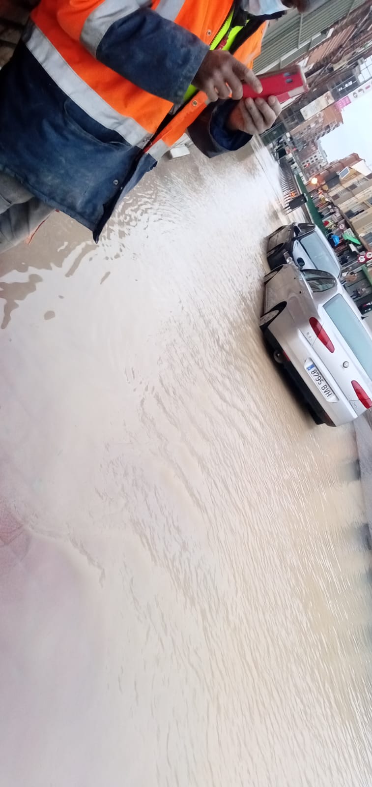 Fotos: El reventón de una tubería inunda el túnel de Vadillos de Valladolid