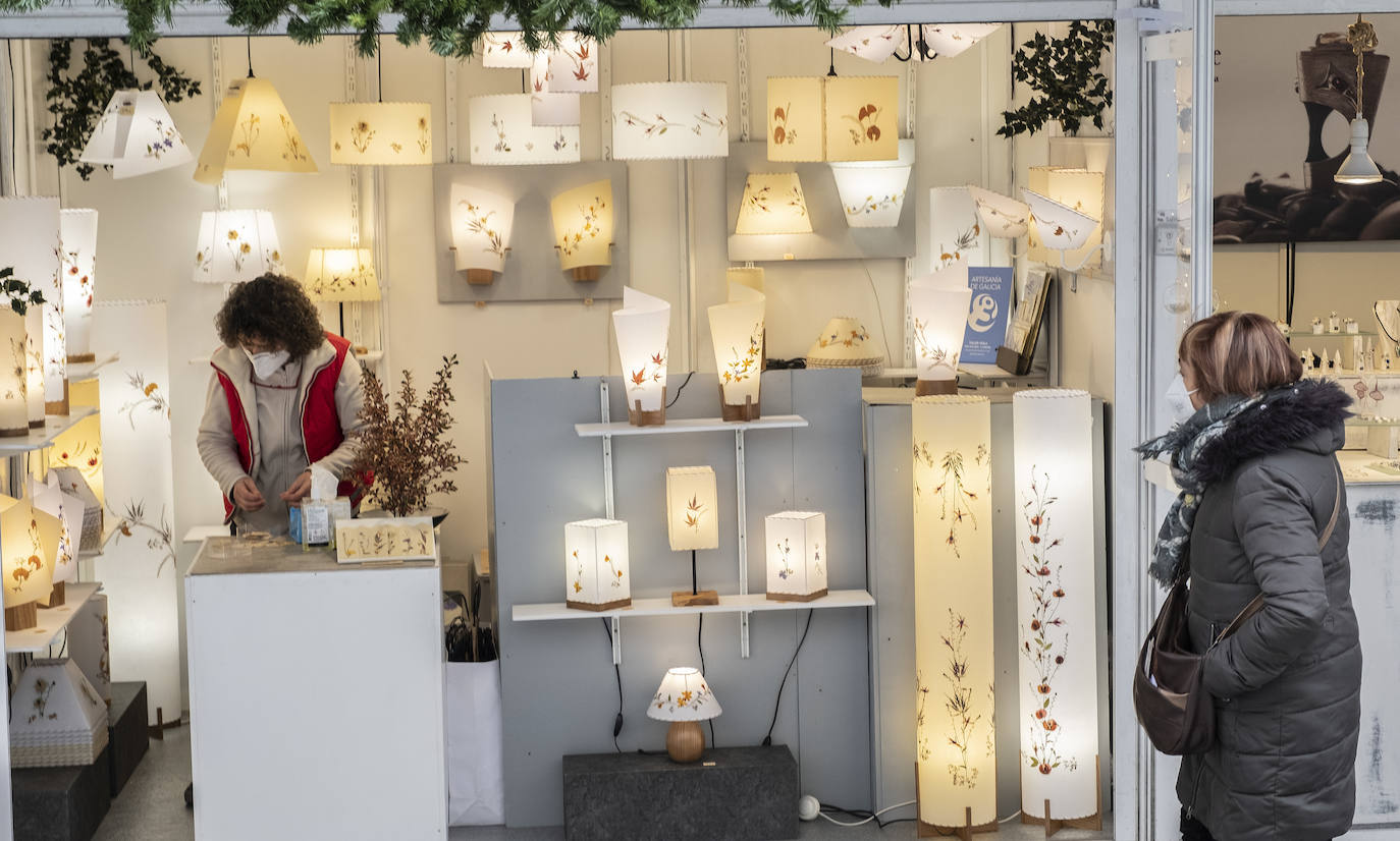 Fotos: La Plaza de Portugalete abre su tradicional Mercado de Navidad
