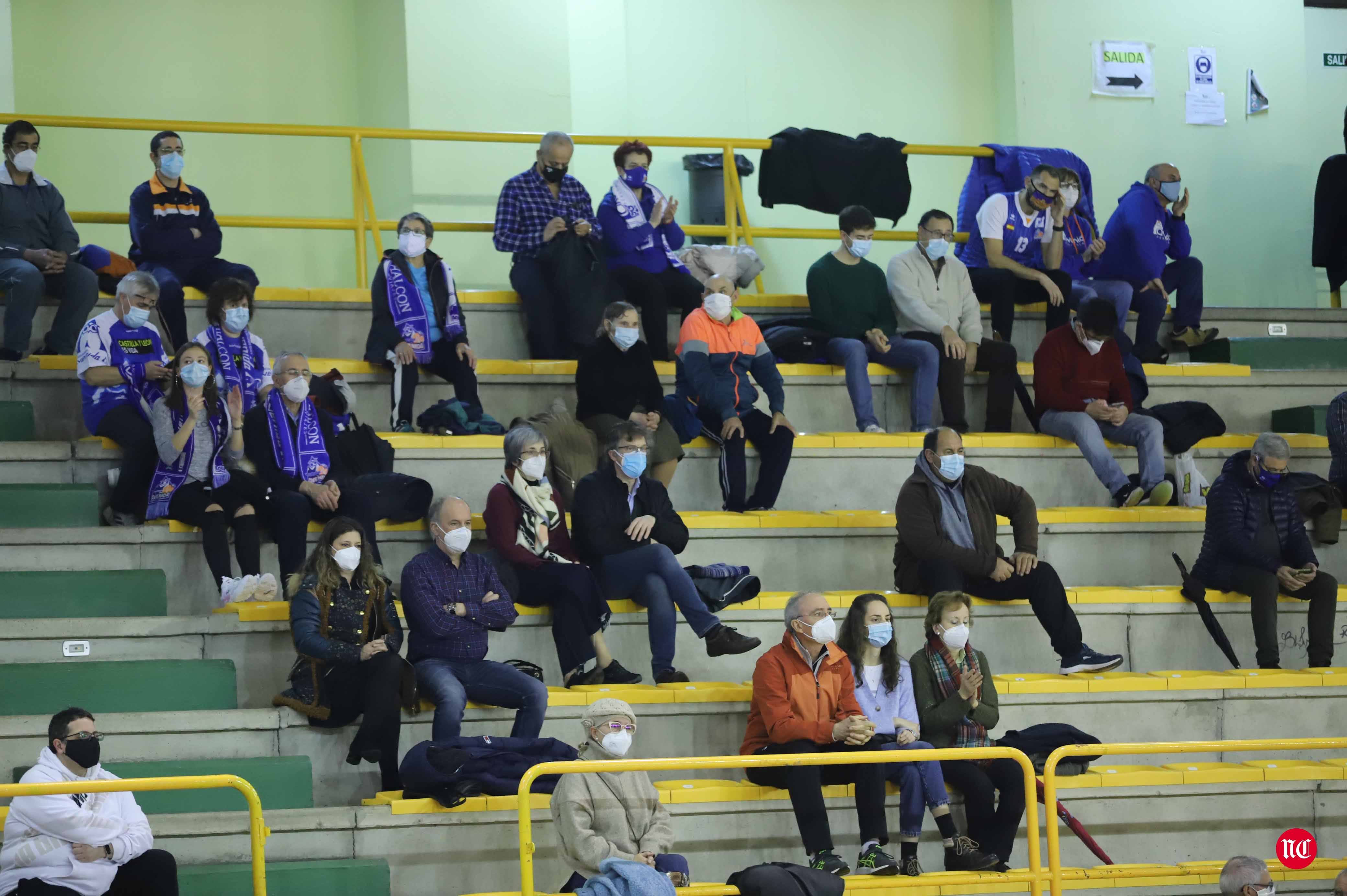 Fotos: Avasallador inicio de la segunda vuelta para el CB Avenida (80-45)