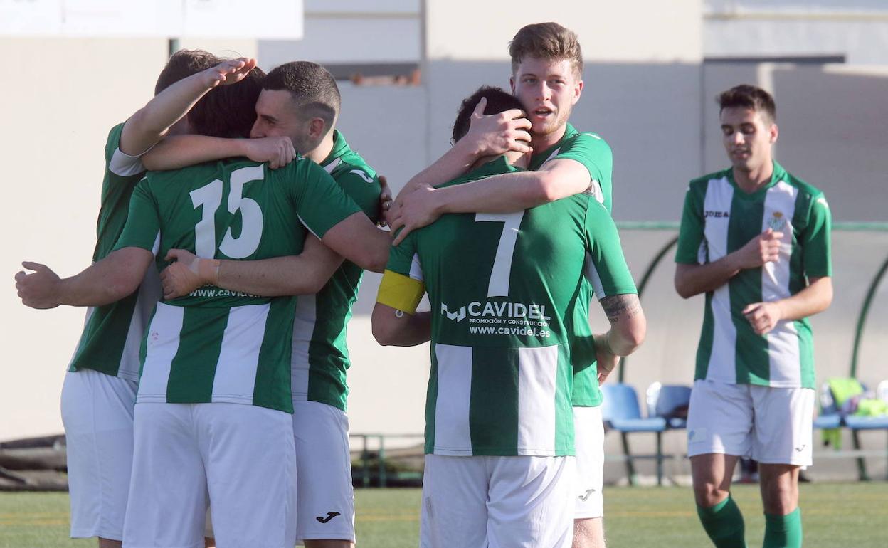 Los jugadores del Betis celebran un gol, en una imagen de archivo. 