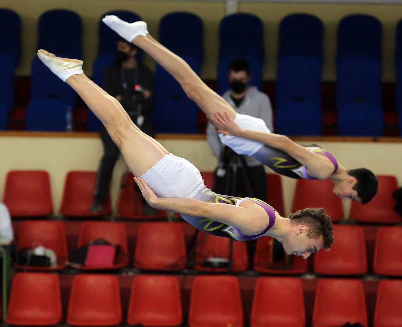 Fotos: Saltos espectaculares en el campeonato de España de trampolín