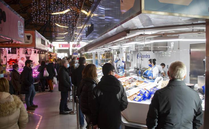 Los vallisoletanos apuran las últimas horas para las compras de Nochebuena