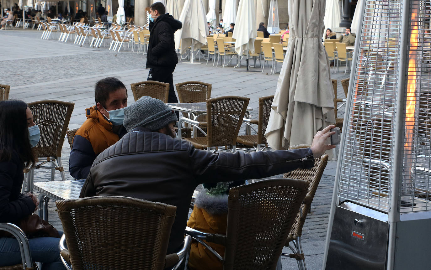 Día de Navidad en la Plaza Mayor de Segovia 