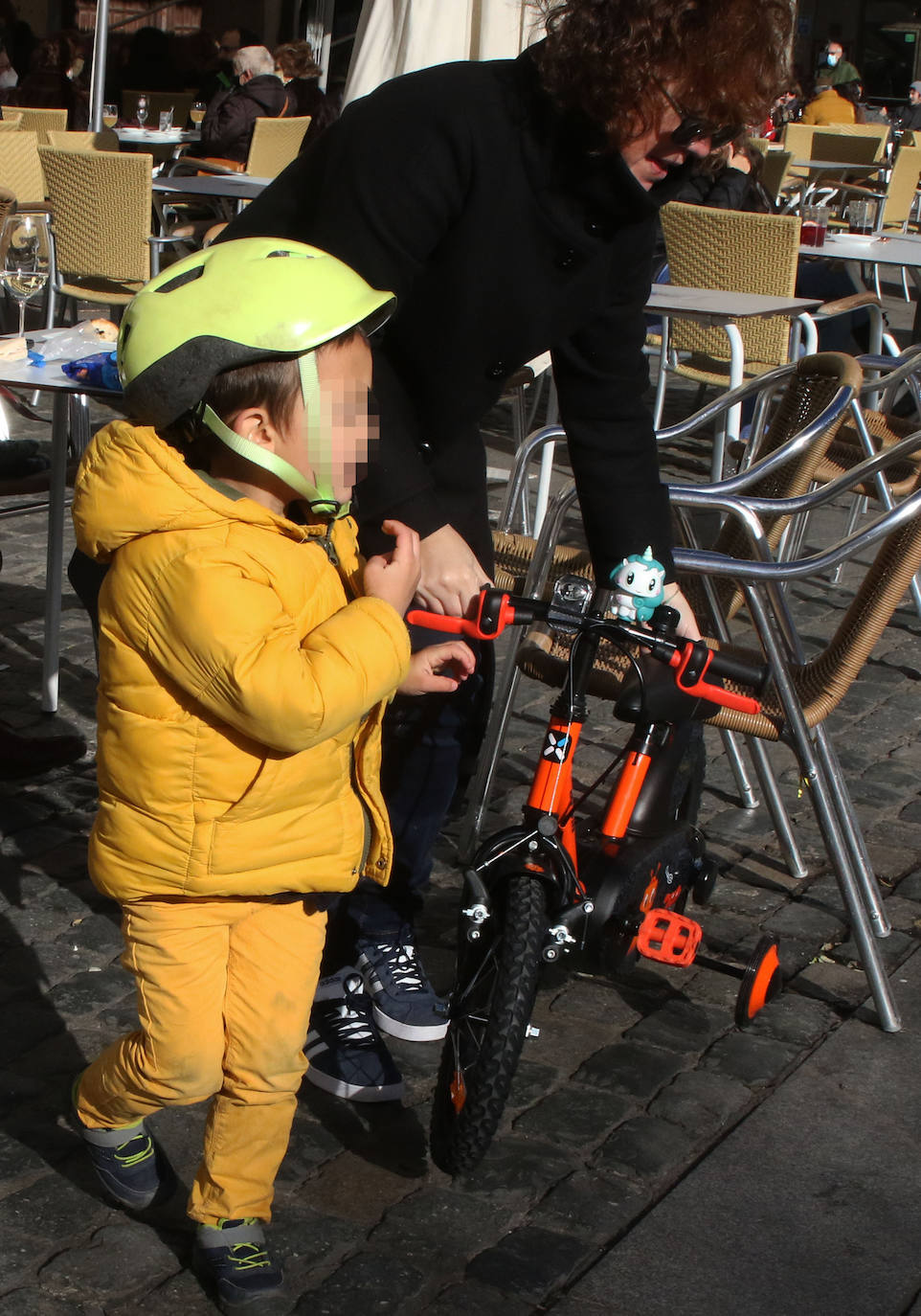 Día de Navidad en la Plaza Mayor de Segovia 