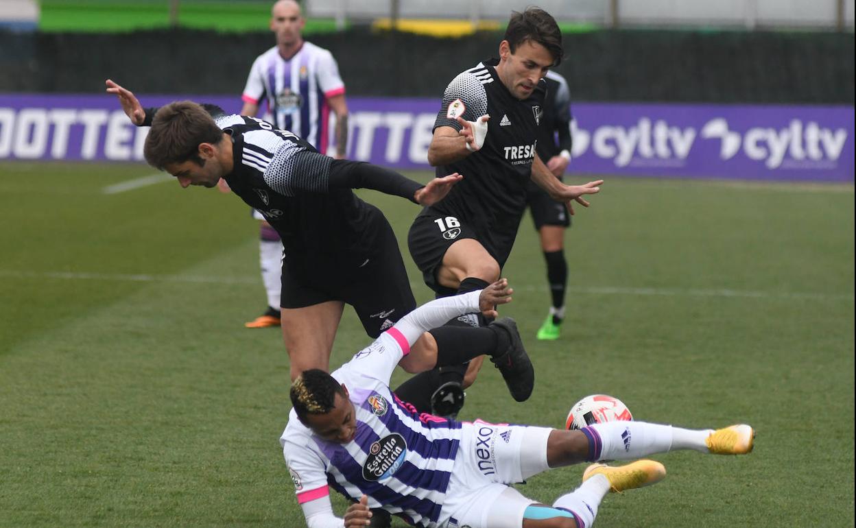 Imagen del partido del Promesas ante el Lealtad. 