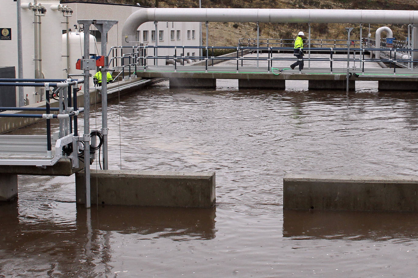La actuación incluye también la ampliación de la estación depuradora de agua de Segovia.