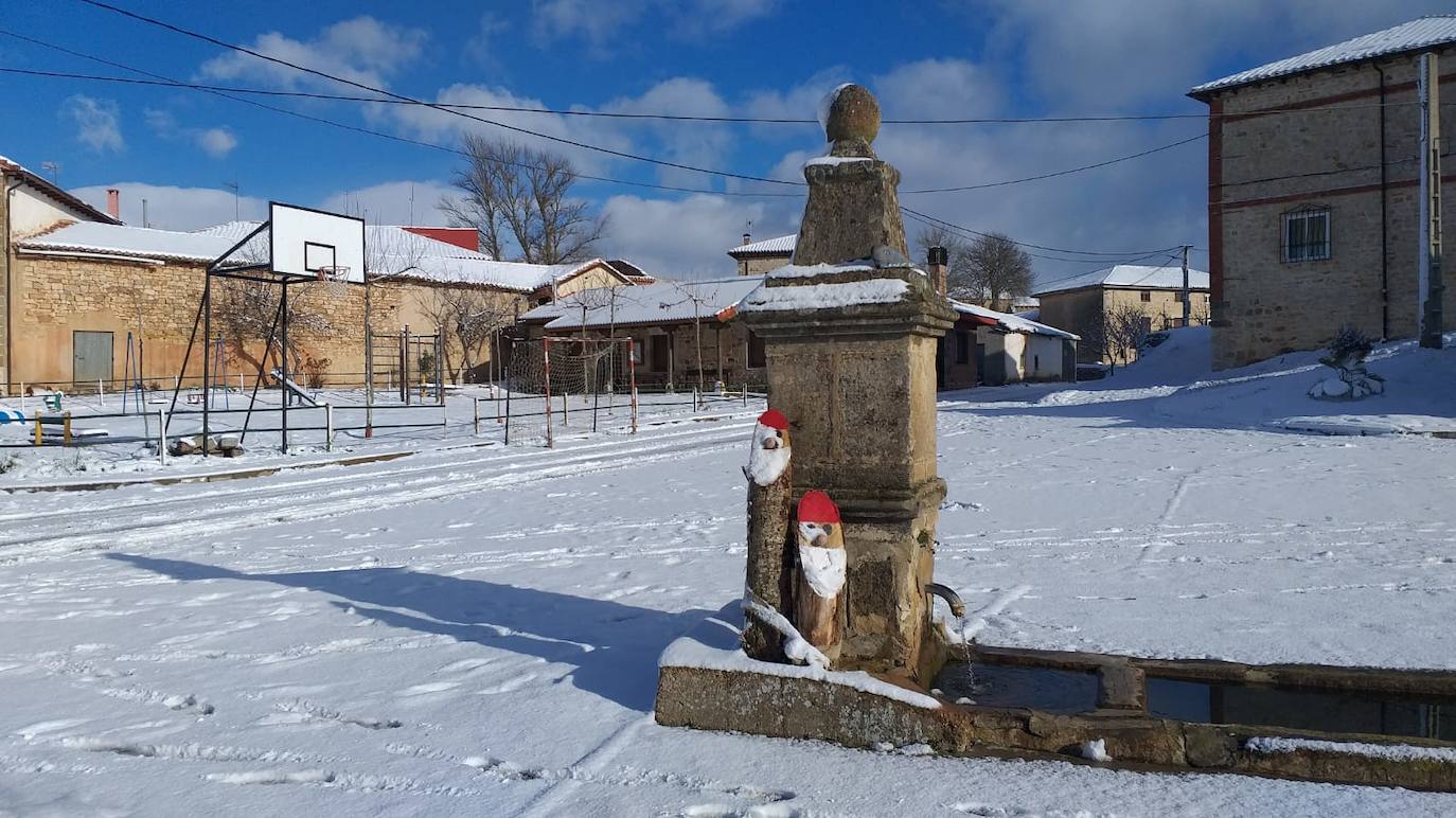 Fotos: Nieve en Valoria de Aguilar