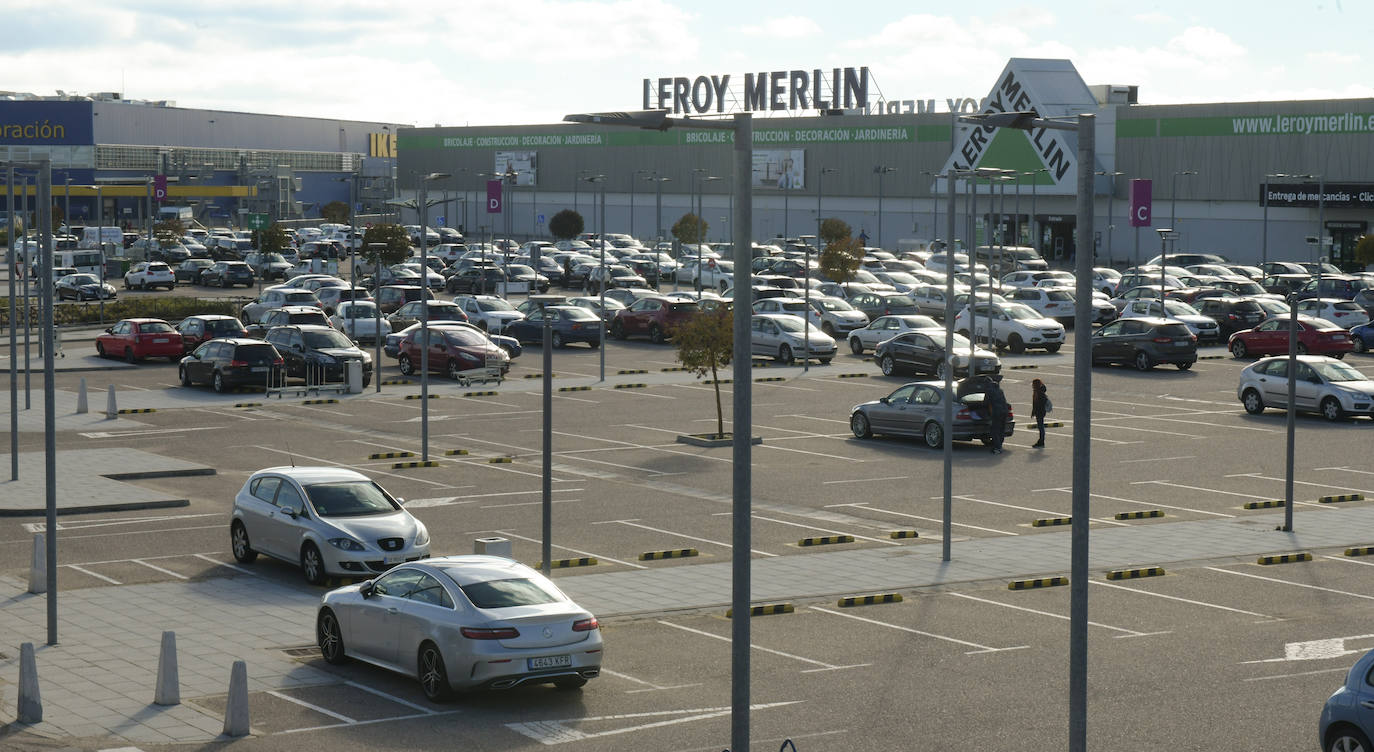 Fotos: Ambiente de compras de Navidad en Valladolid