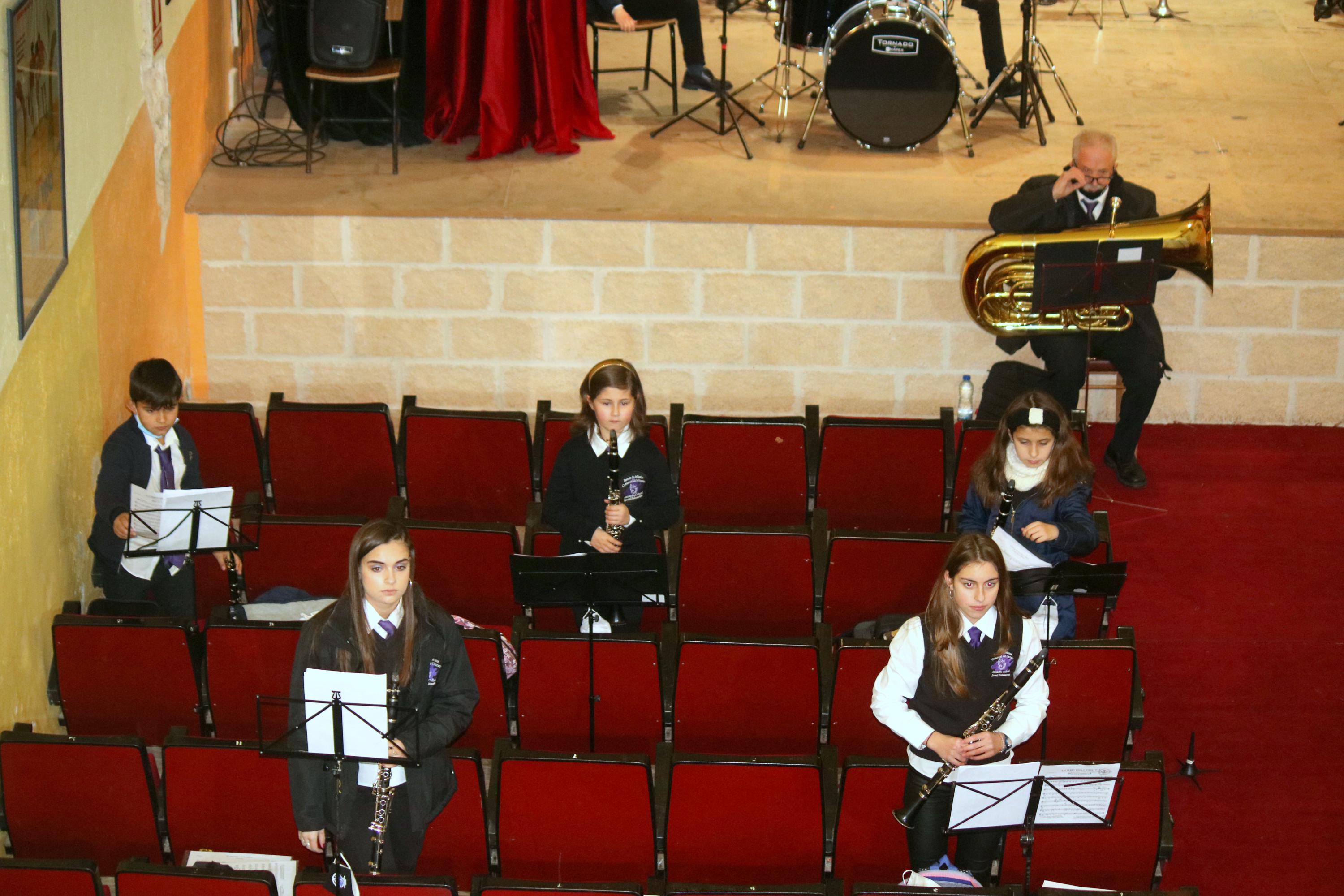 Los alumnos de la Escuela y Banda de Música Comarcal ofrecieron diversas actuaciones navideñas