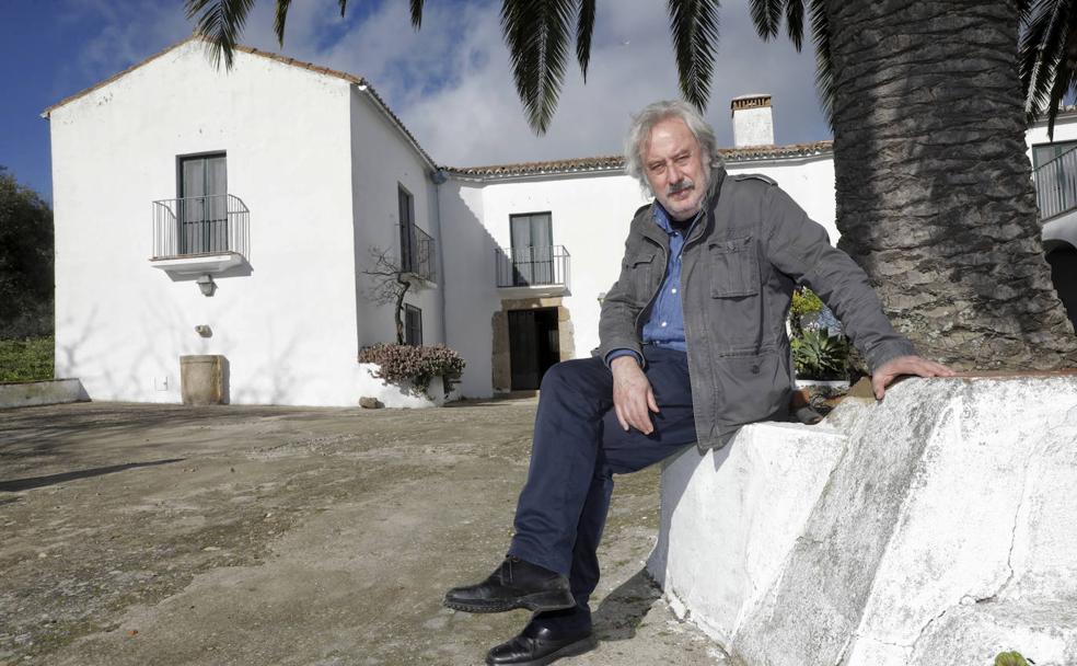 Refugio. El entorno de las tierras de Trujillo inspiró a Julio Llamazares su libro 'Primavera extremeña'.