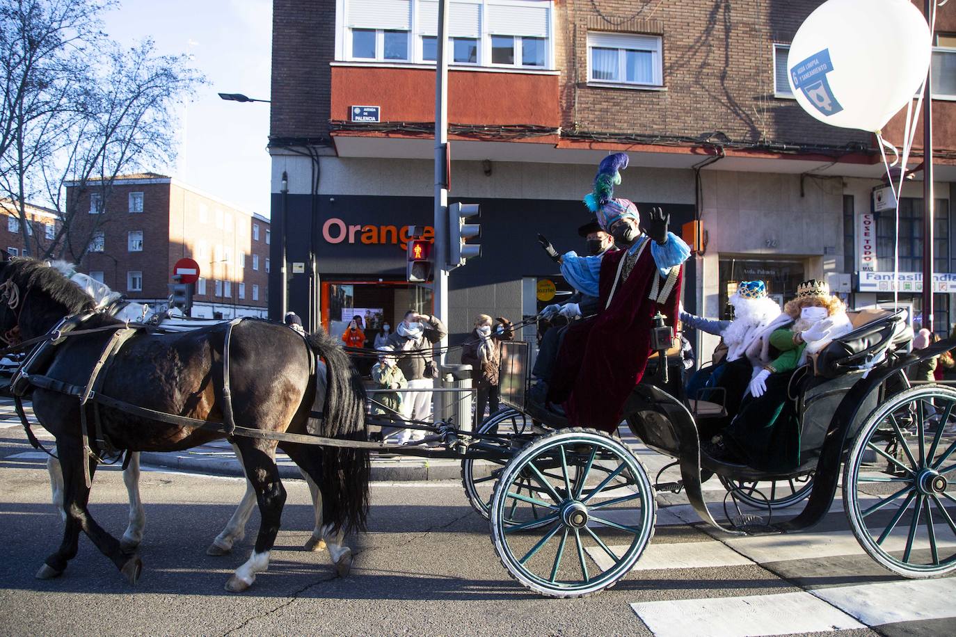 Fotos: La extraña Cabalgata de Reyes en Valladolid