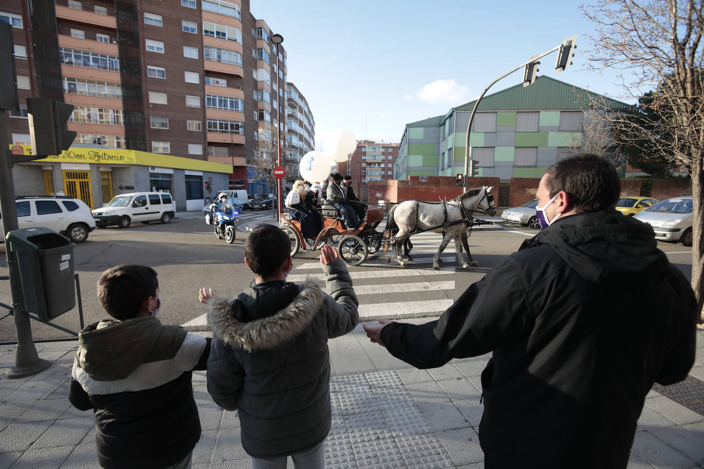 Fotos: La extraña Cabalgata de Reyes en Valladolid