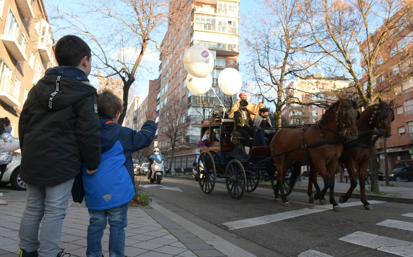 Fotos: La extraña Cabalgata de Reyes en Valladolid