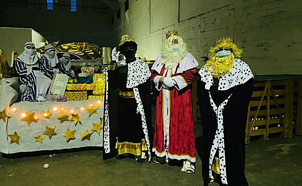 Sus Mejestades, en San Esteban de la Sierra.