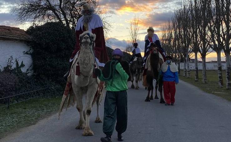 Sus Majestades reparten magia e ilusión en la provincia de Valladolid