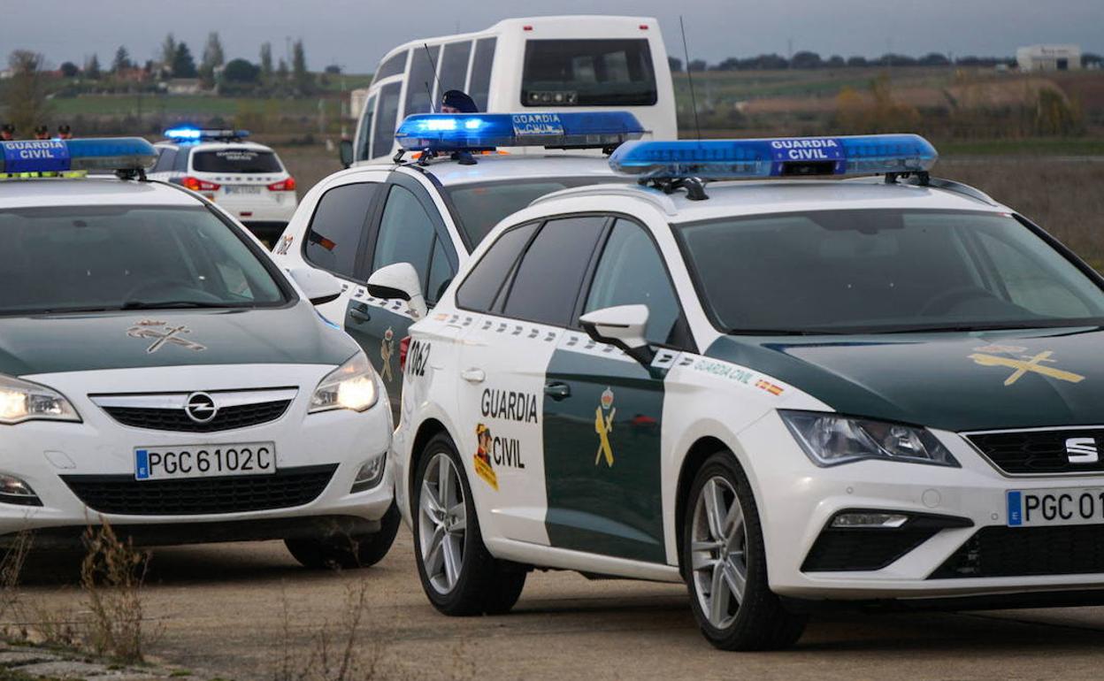 Coches de Guardia Civil.