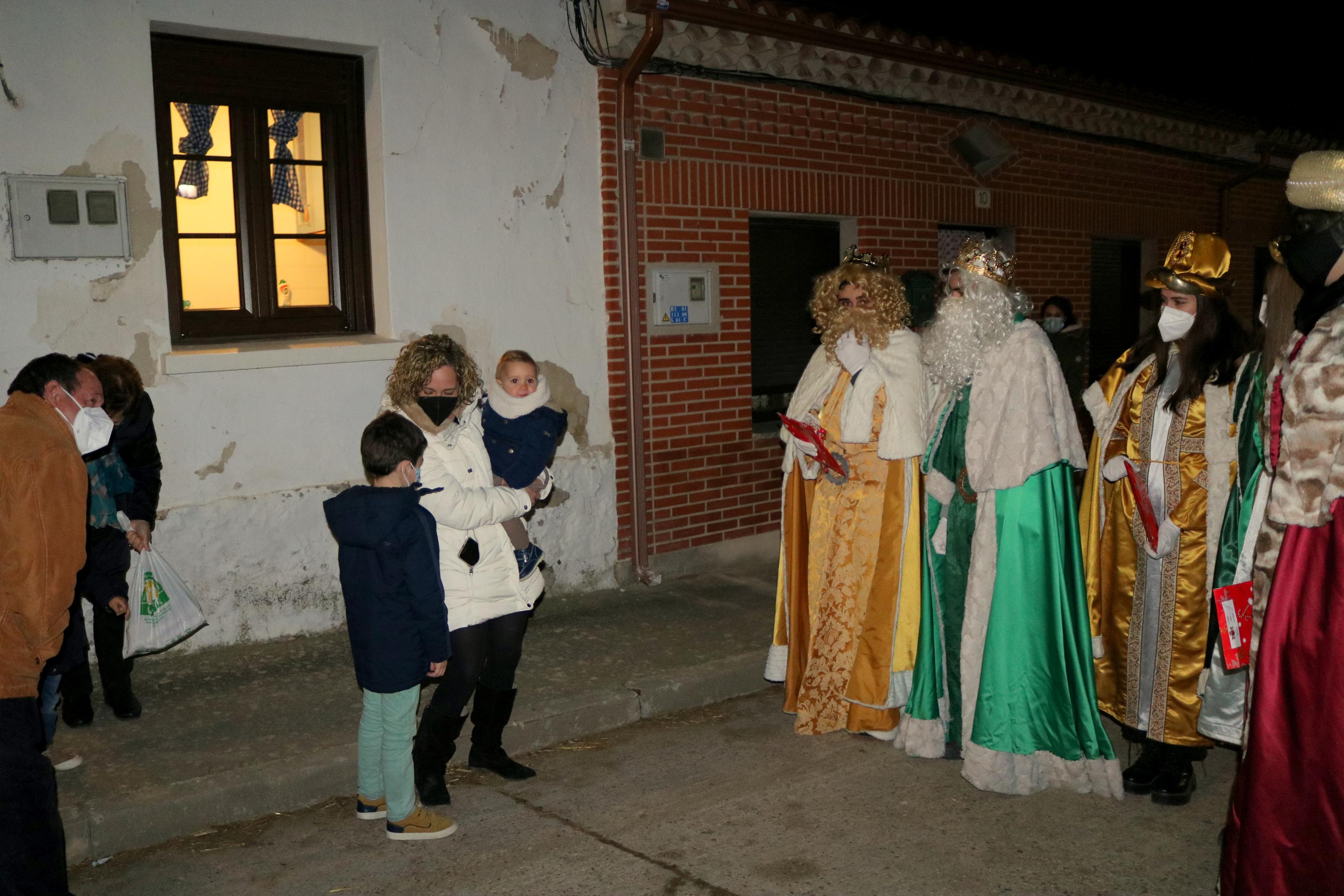 Los Reyes Magos visitaron a los niños baltanasiegos 