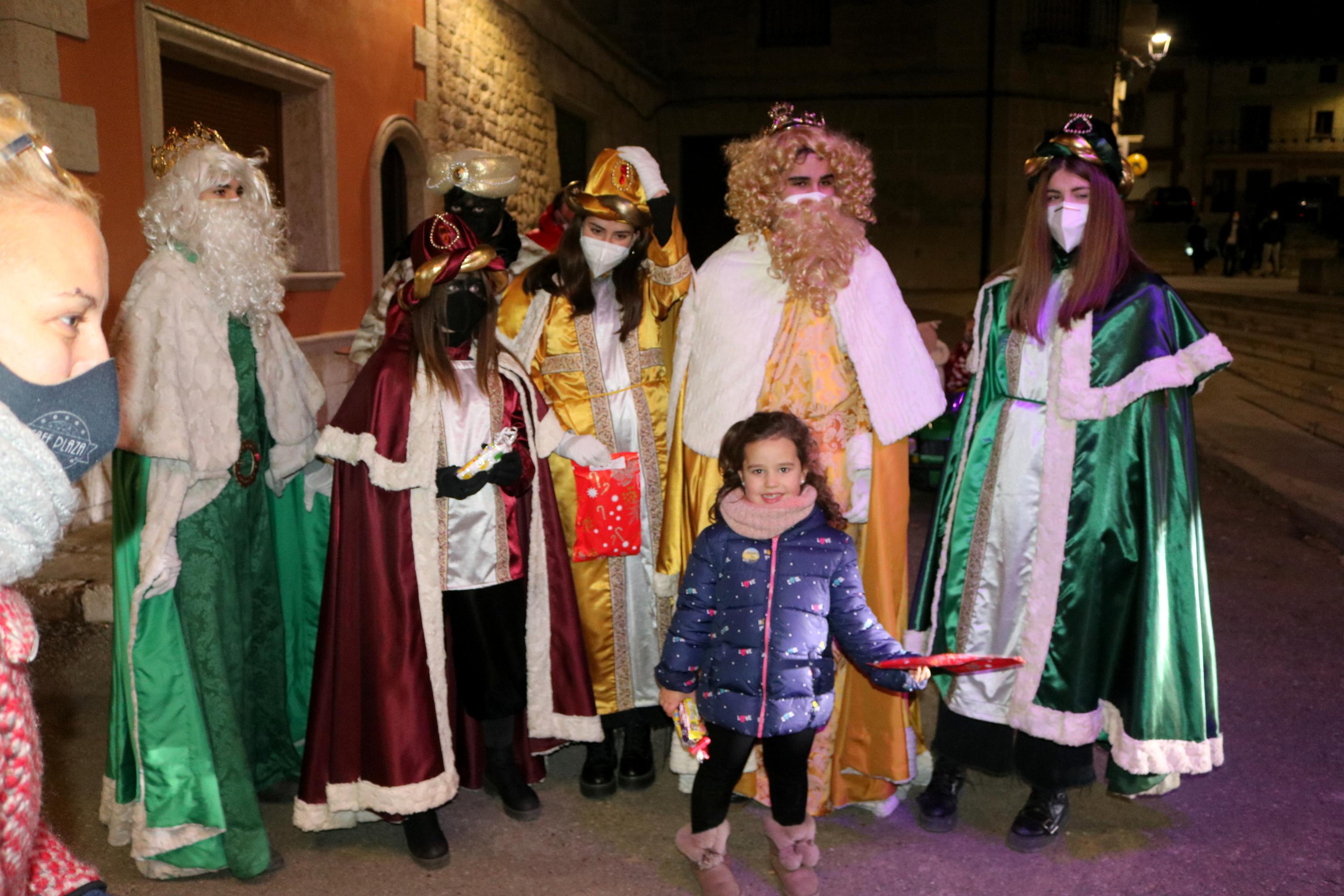 Los Reyes Magos visitaron a los niños baltanasiegos 