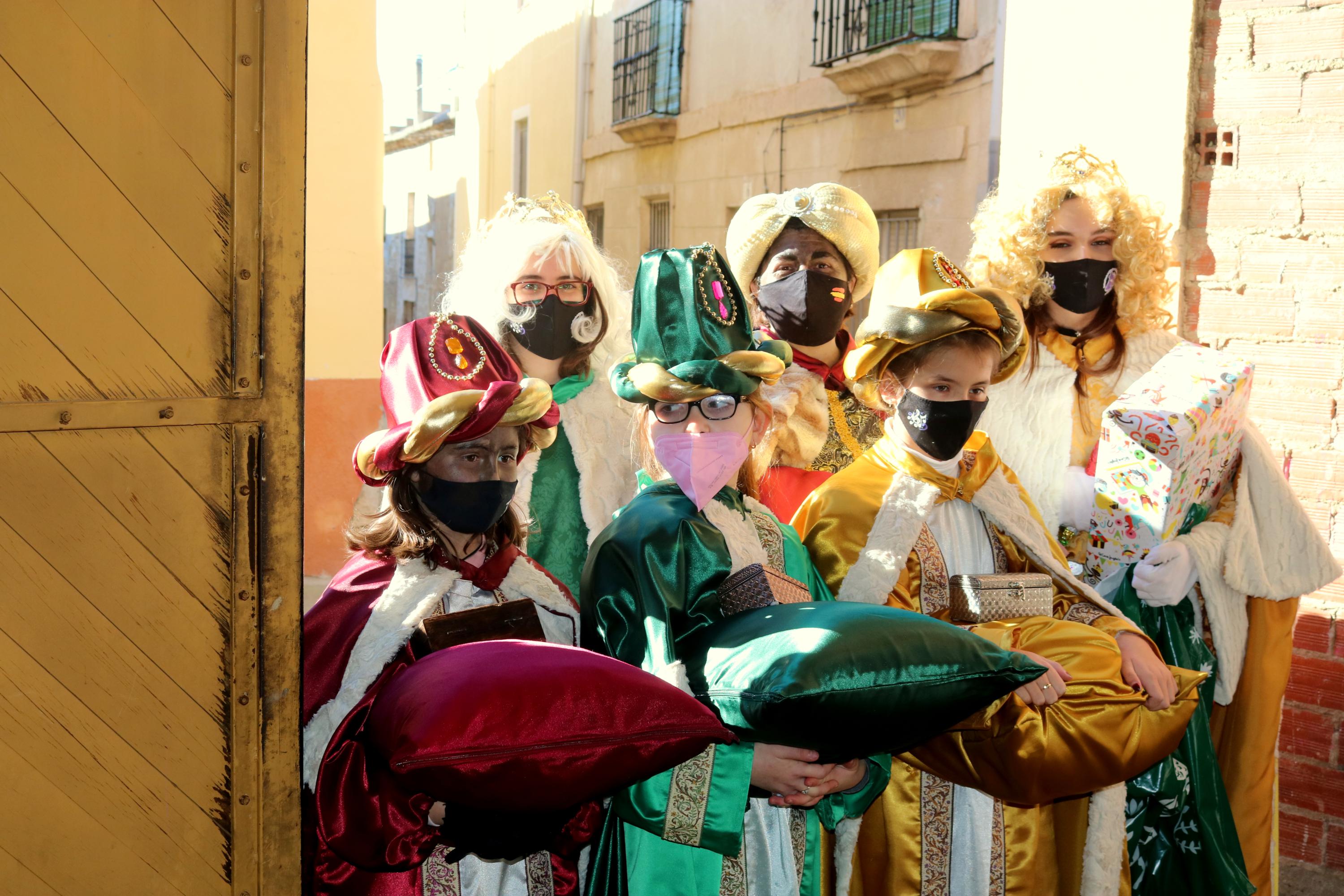 Fotos: Baltanás celebra con ilusión el día de Reyes