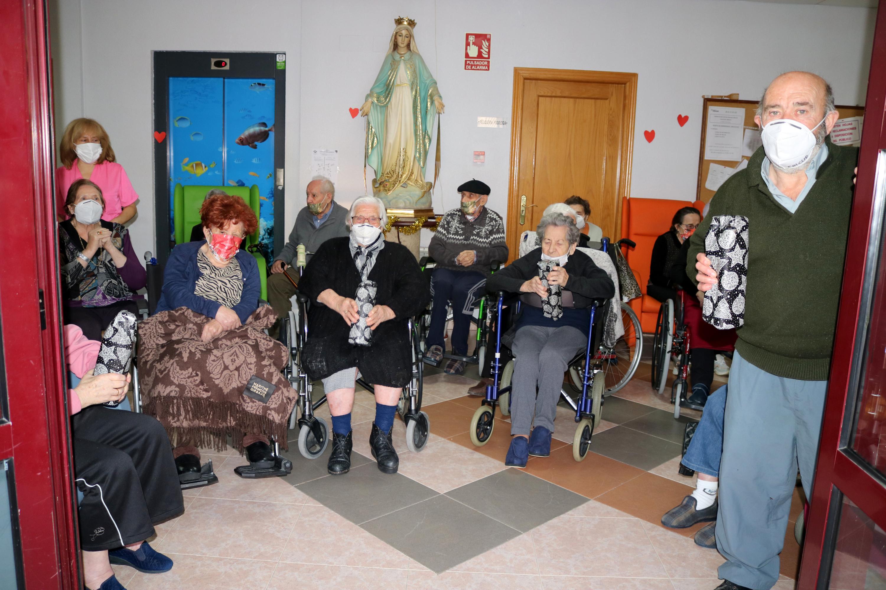 Fotos: Baltanás celebra con ilusión el día de Reyes