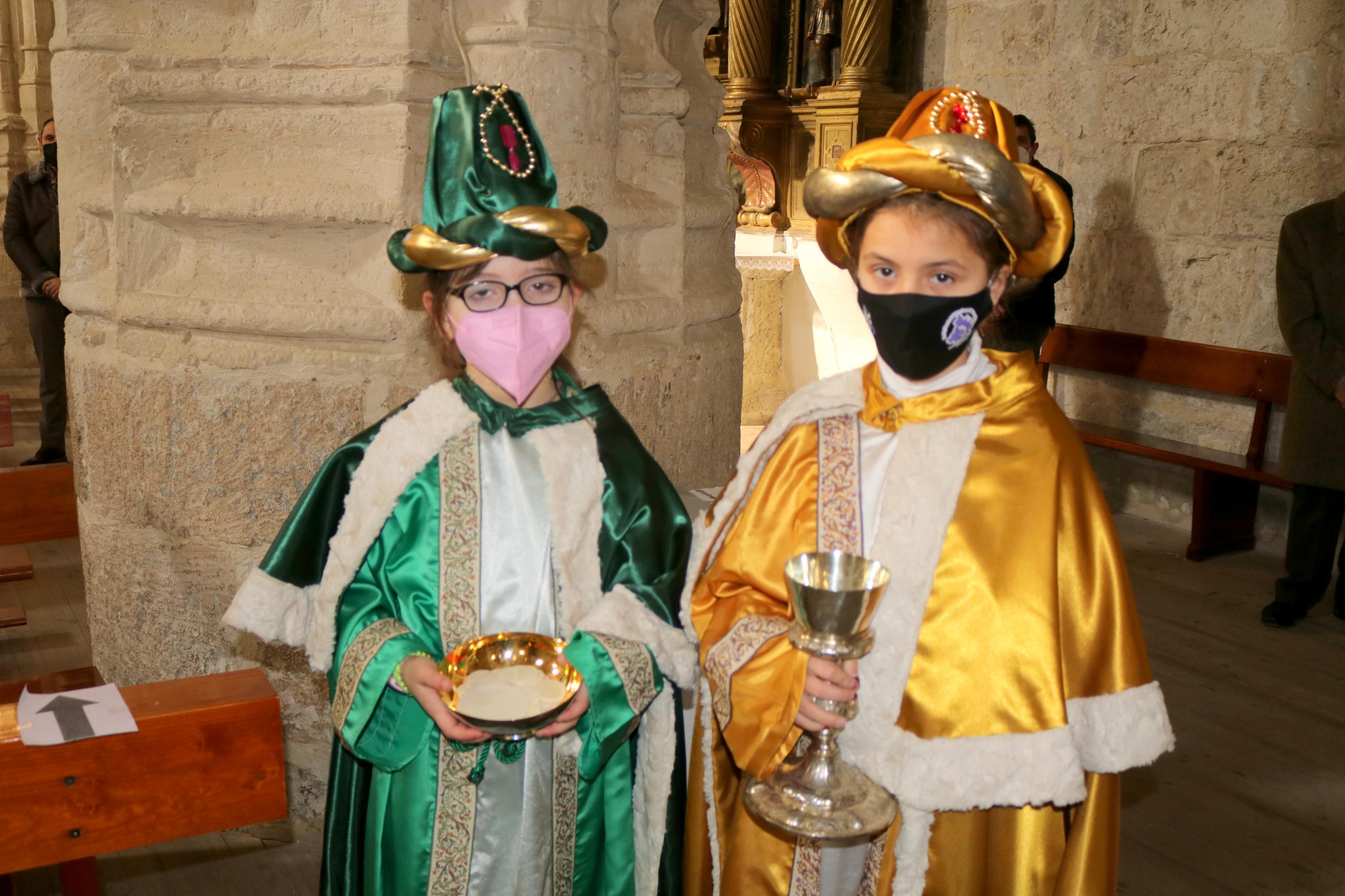 Fotos: Baltanás celebra con ilusión el día de Reyes