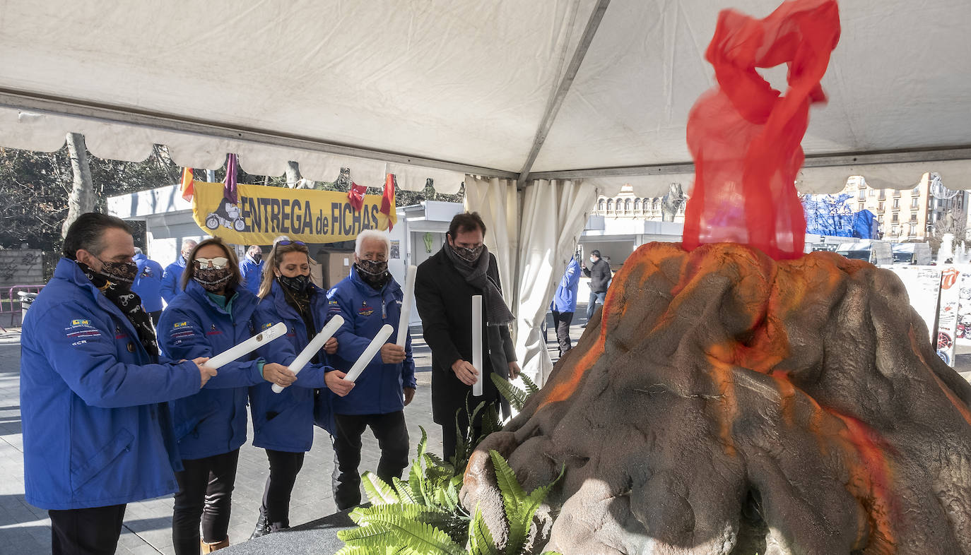 Fotos: Mercadillo motero de Pingüinos en el Paseo Central del Campo Grande de Valladolid