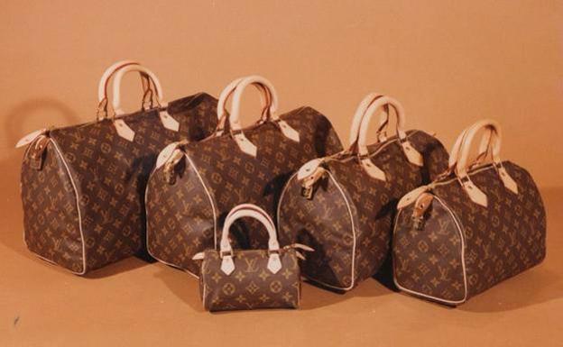 Imagen de archivo de la familia Speedy de Louis Vuitton, uno de los emblemas de la casa confeccionado en lona Monogram.