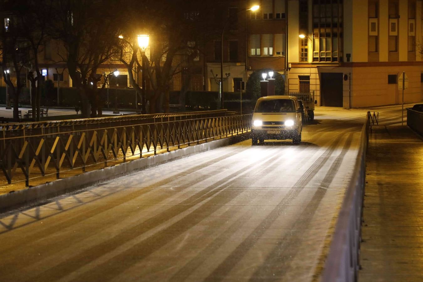 Fotos: Nieve en Peñafiel