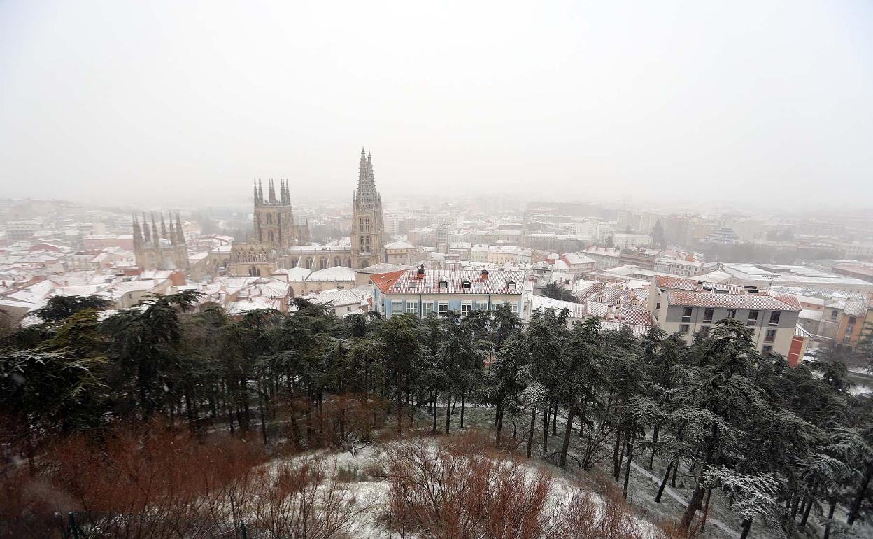 La nieve empeza a llegar a Burgos.