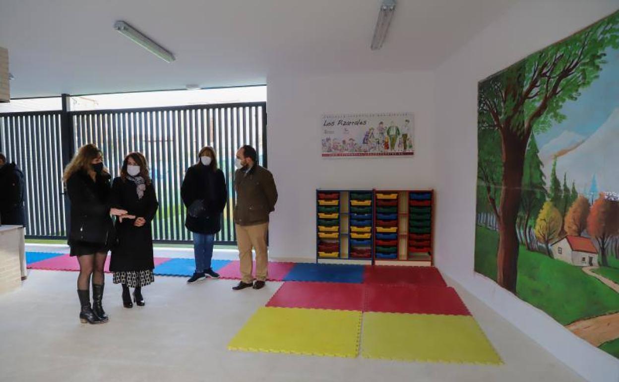 Visita a las instalaciones que acogerán a los alumnos de las dos escuelas de Pizarrales