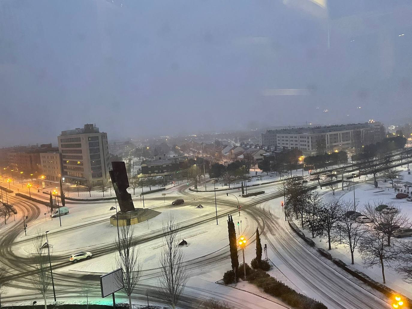 Fotos: Valladolid amanece teñida de blanco