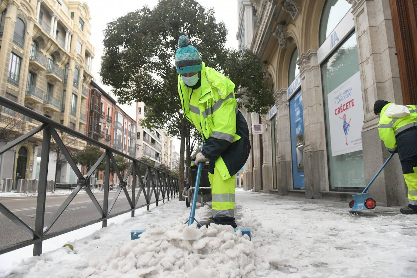 Fotos: El hielo, protagonista de este domingo en Valladolid