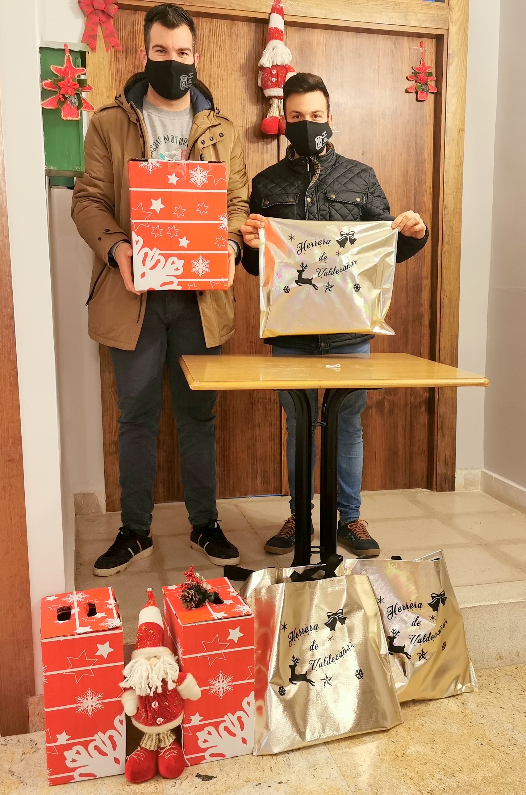 Fotos: Así vivieron la Navidad en Herrera de Valdecañas y Fuentes de Valdepero