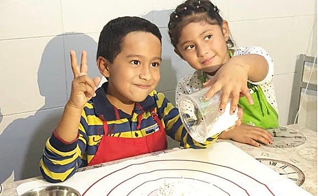 Imagen principal - Galletas con sonrisa