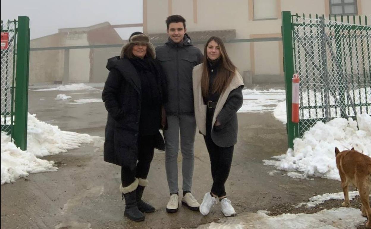 Cinco días aislados por nieve en el páramo de Fuensaldaña