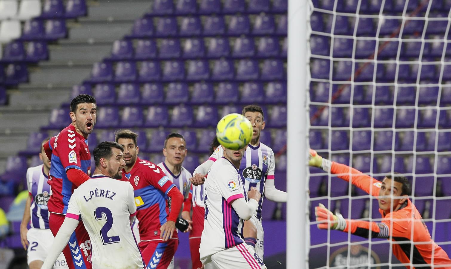 Fotos: Empate del Real Valladolid ante el Elche (2-2 )
