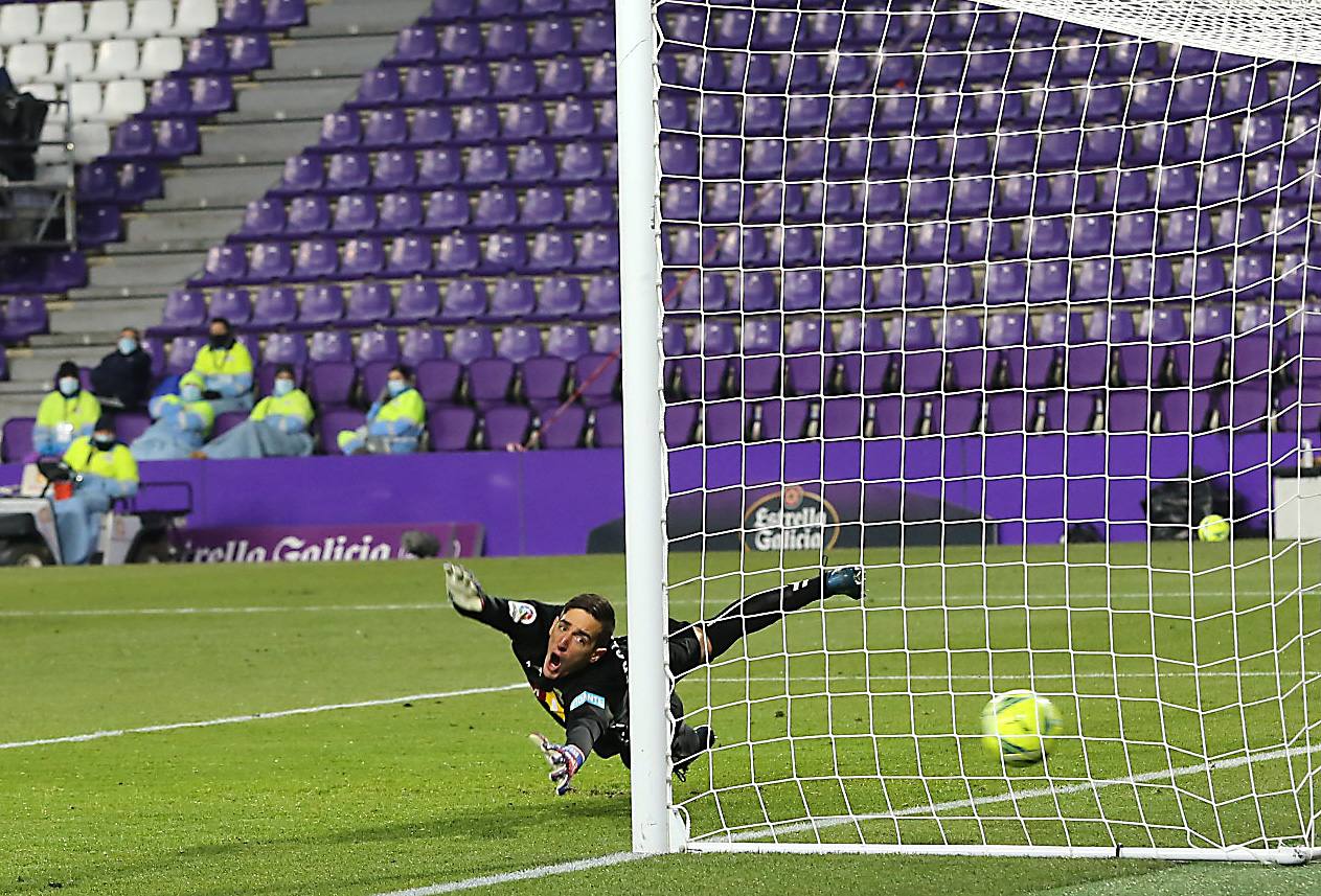 Fotos: Empate del Real Valladolid ante el Elche (2-2 )